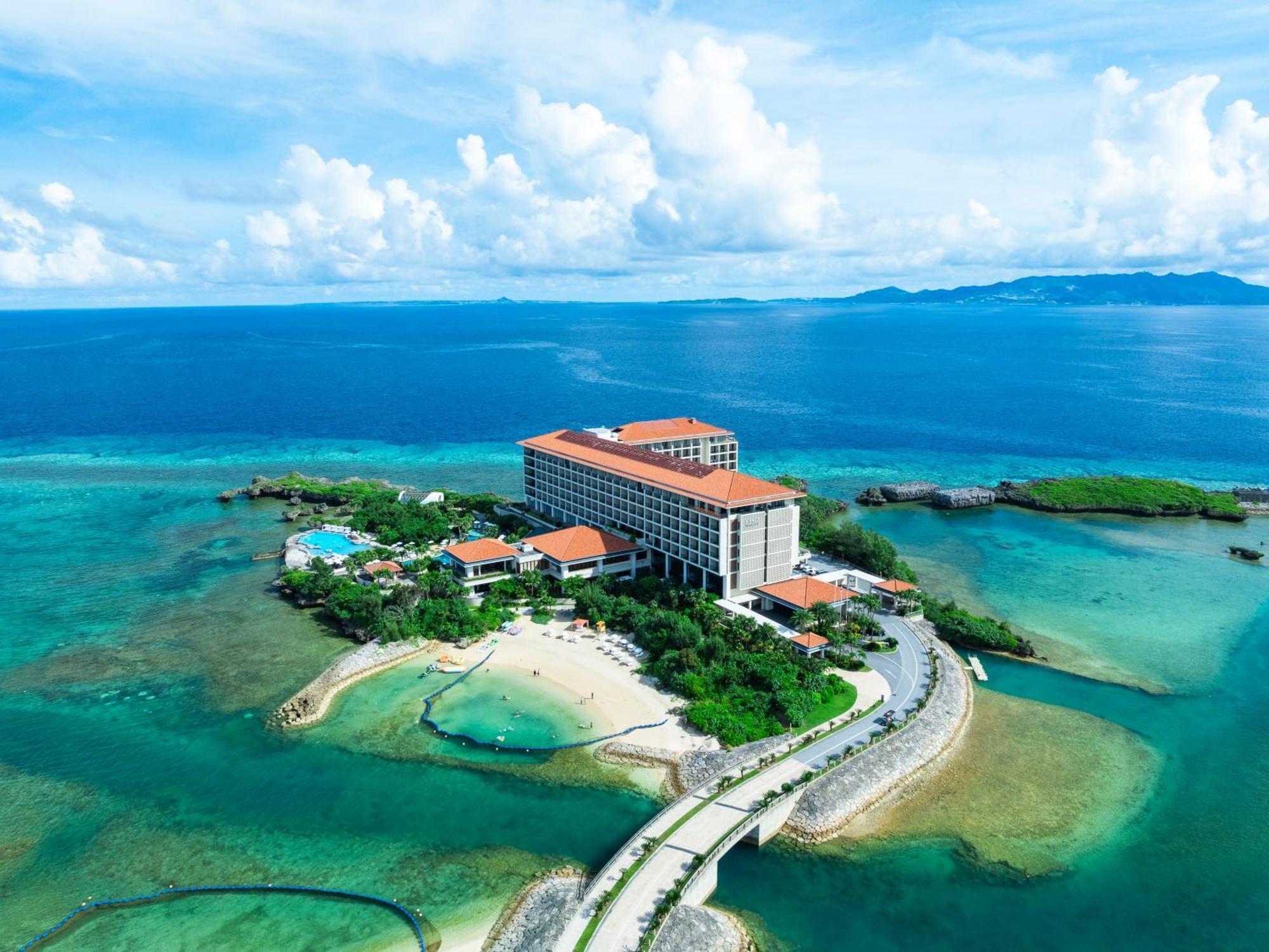 Hyatt Regency Seragaki Island Okinawa Onna Exterior photo
